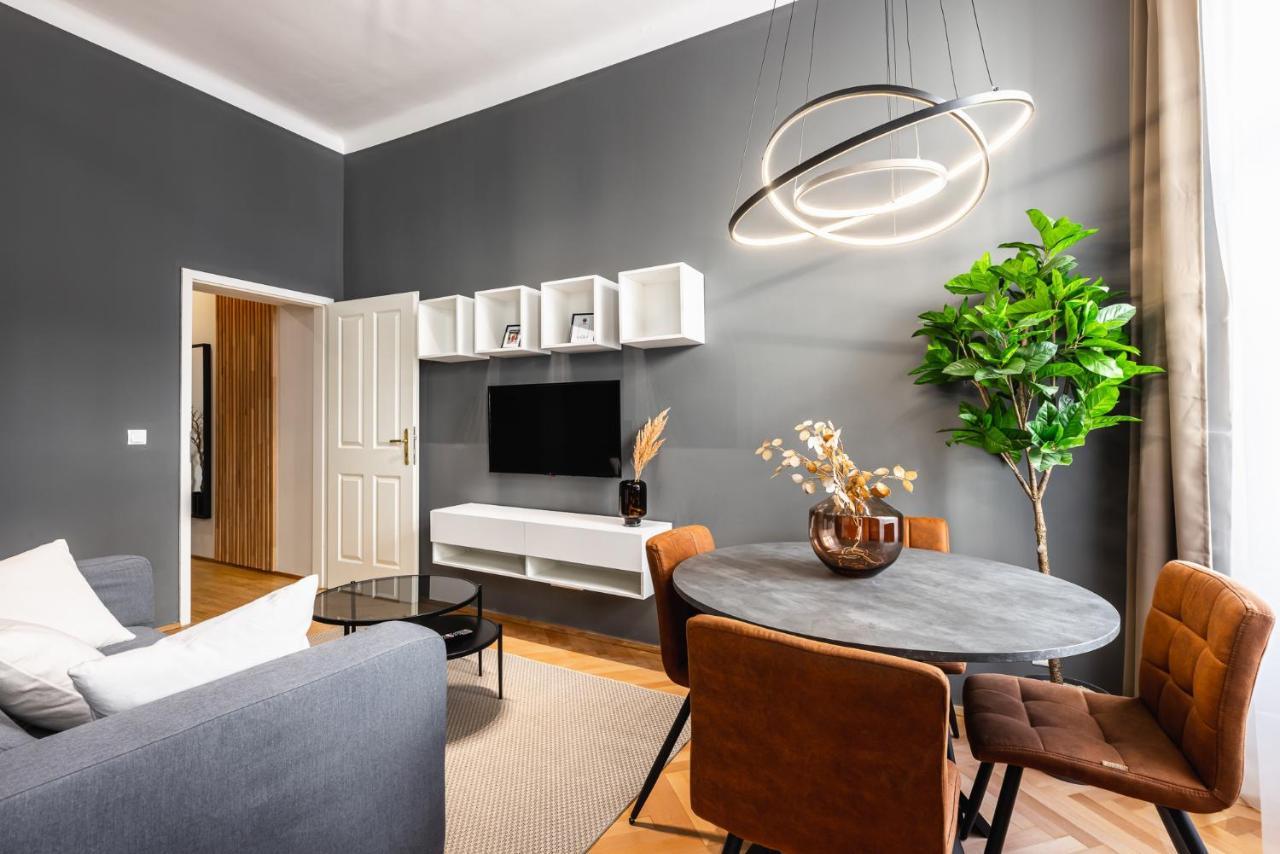 Classy And Elegant Apartments In A Calm Area Viena Exterior foto