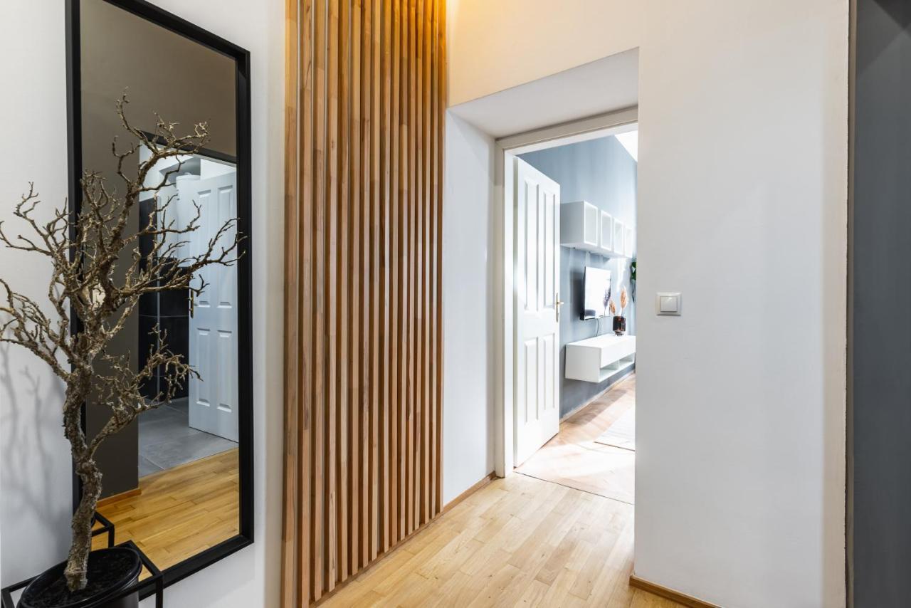 Classy And Elegant Apartments In A Calm Area Viena Exterior foto