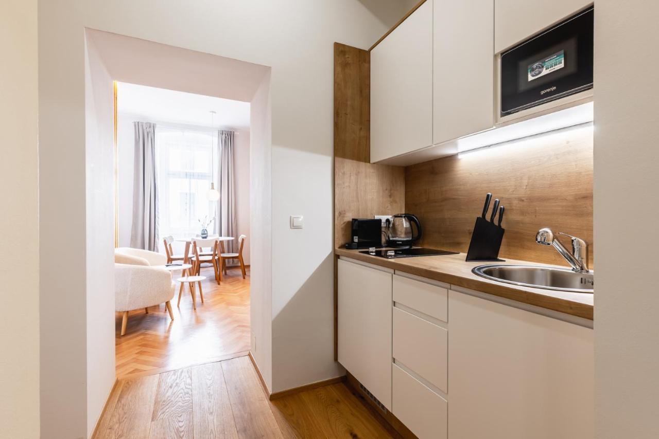 Classy And Elegant Apartments In A Calm Area Viena Exterior foto