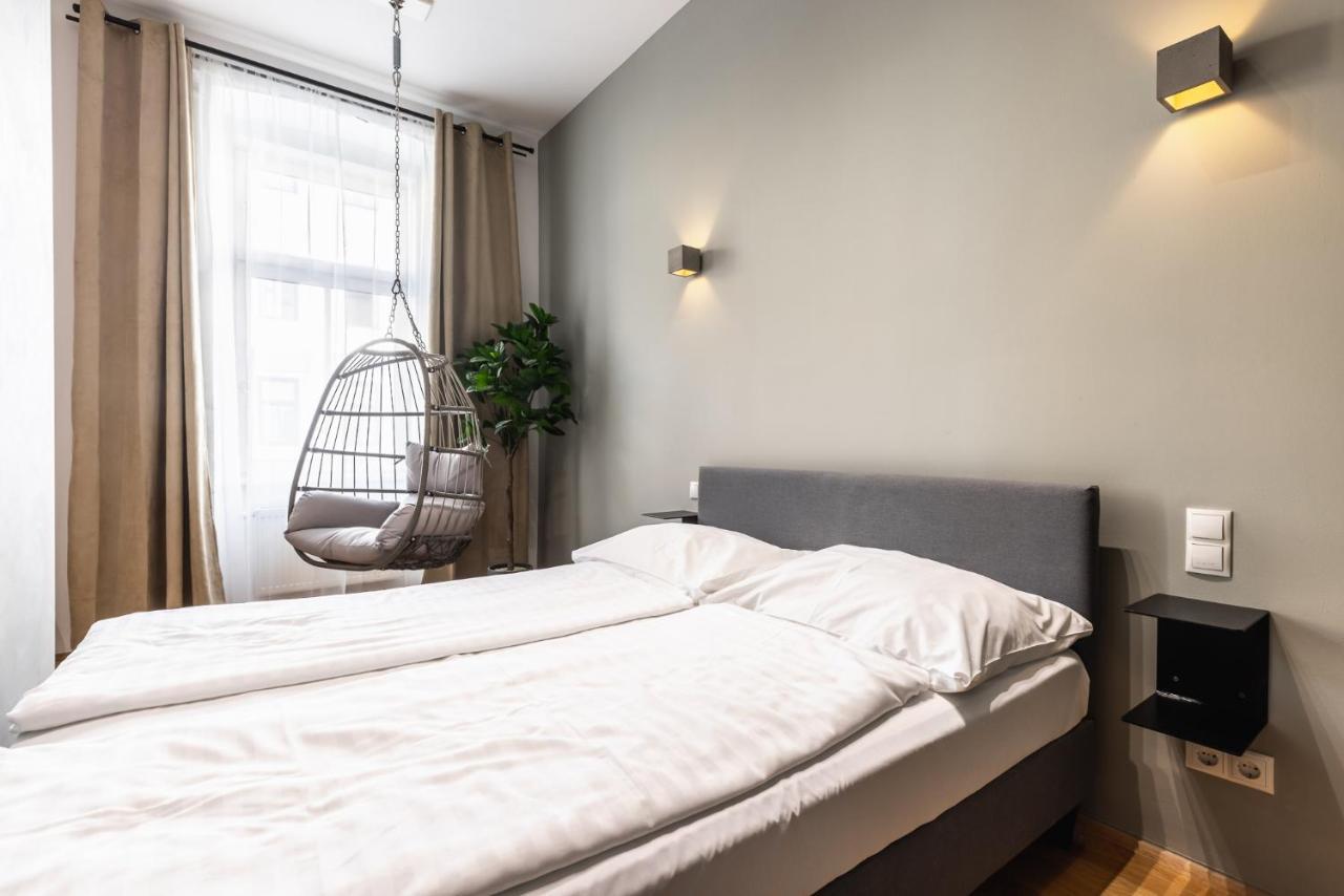 Classy And Elegant Apartments In A Calm Area Viena Exterior foto