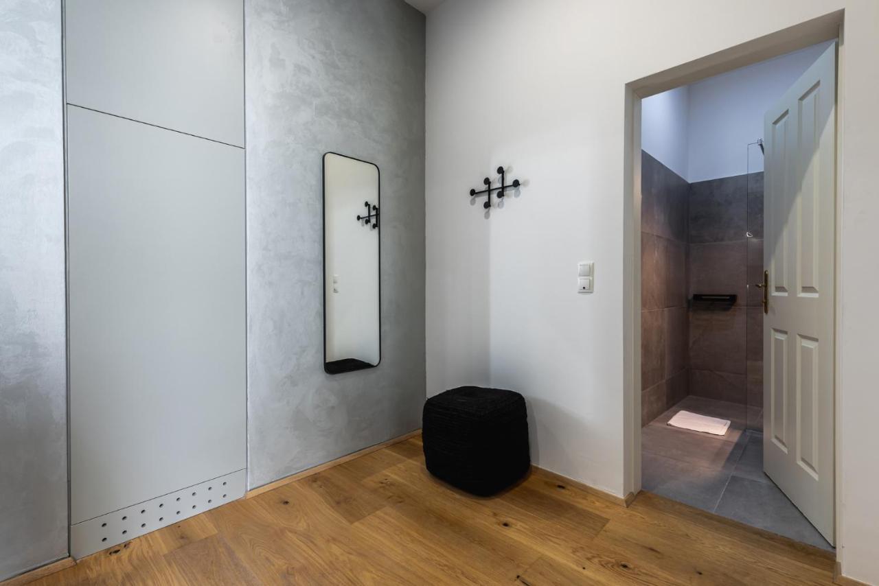 Classy And Elegant Apartments In A Calm Area Viena Exterior foto